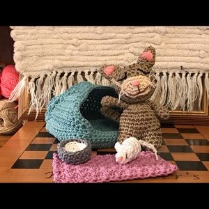 Crocheted Kitty Cat Playset